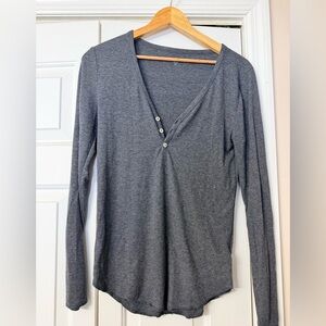GAP | Charcoal Buttoned V-Neck Long Sleeve Top